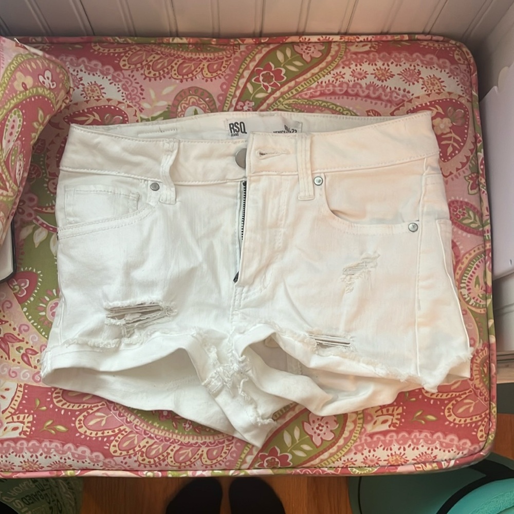 RSQ White Jean Shorts Size 00/23